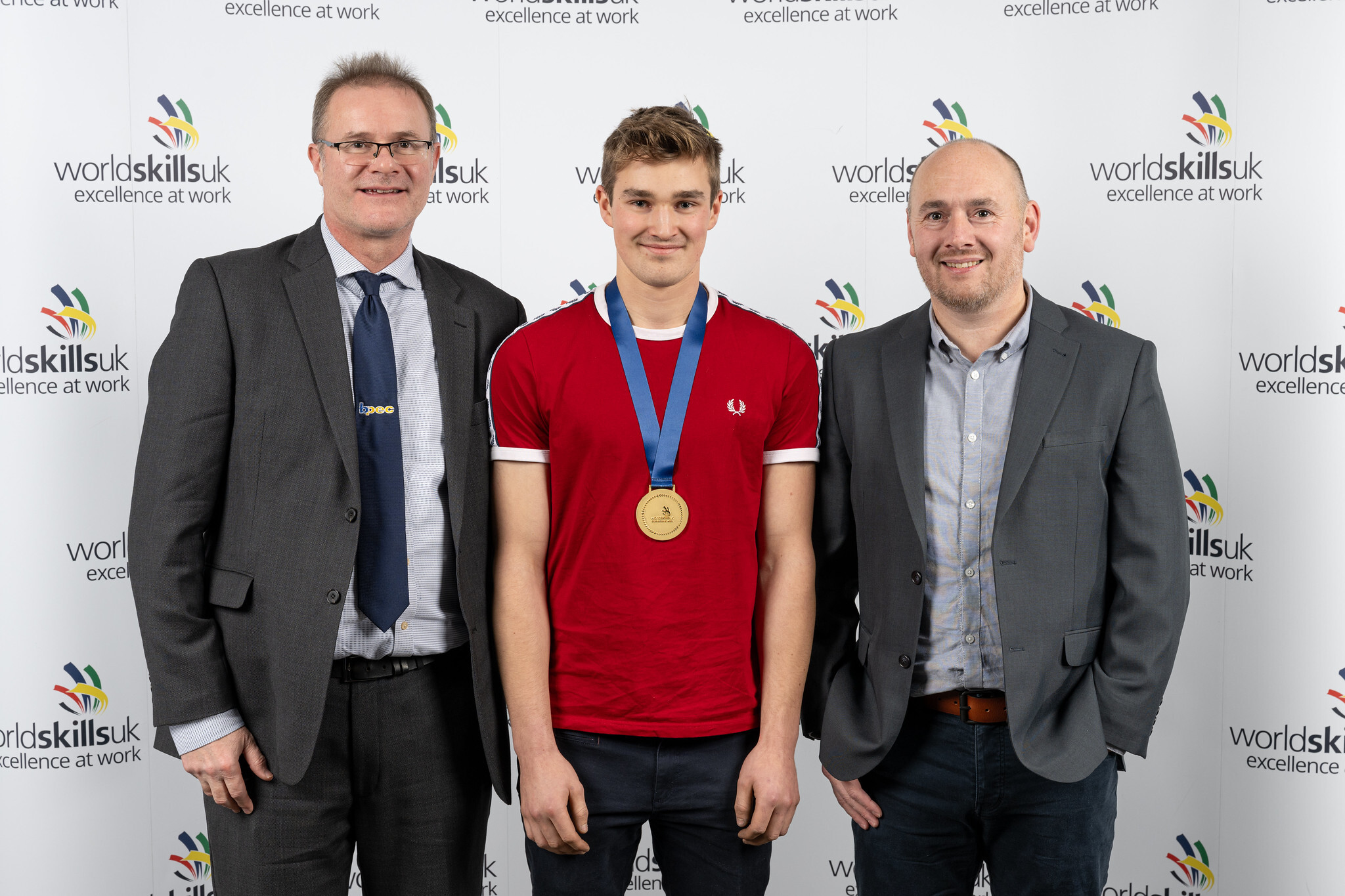 David Bateman-Smith receiving his gold medal