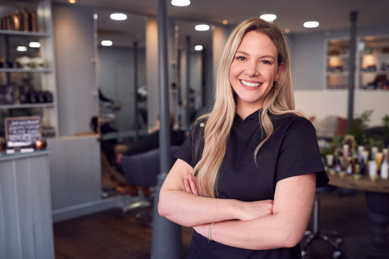 Salon right